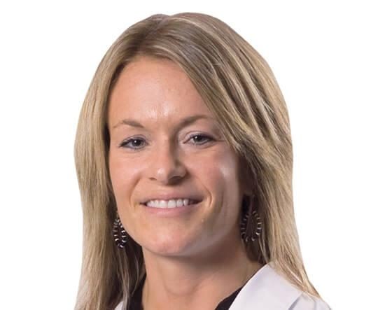 Nichole Friessen Headshot